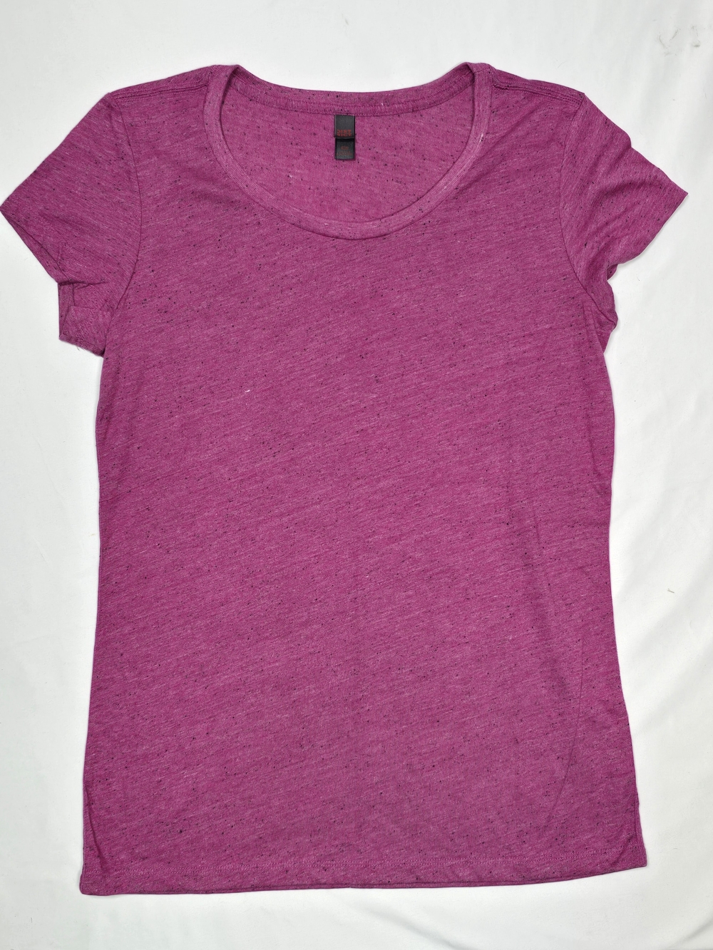 District Women's Fuchsia Frost Perfect Tri-Blend Scoop Neck Tee XL NWOT
